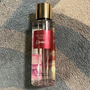Victoria Secret Romantic